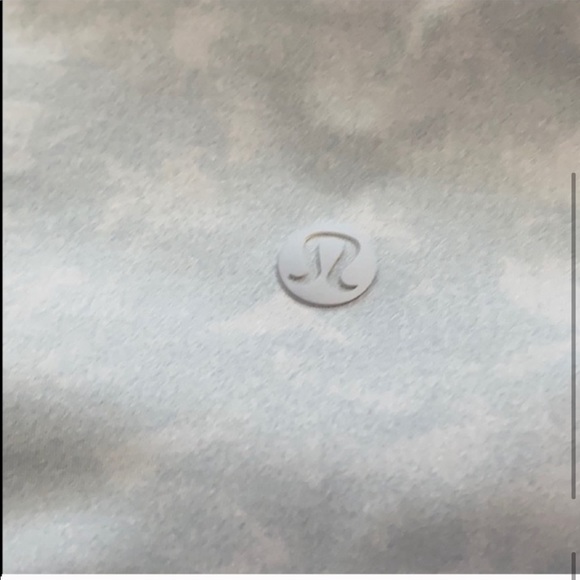 Lululemon NWOT Always on High-Rise leggings - Picture 10 of 10